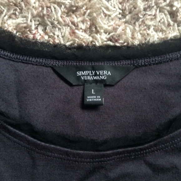 Simply Vera Sweater - Picture 3 of 4